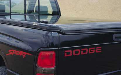 Unicover Safari Lid Fiberglass Tonneau Cover At Truck Outfitters Plus