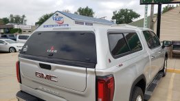 Used Topper - 2019-2025 GMC SIERRA - 5.8 ft. - W/MULTI-PRO TAILGATE - Silver