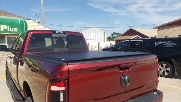 Truxedo Lo Pro - 546901 - 2009-2018 Ram 1500 (2019-2024 Classic) / 2010-2024 HD - 6.4 ft. Bed