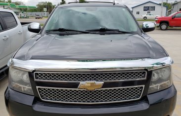 Auto Ventshade Bugflector II - Chrome - 680303- 2007-2014 Chevrolet Suburban/Tahoe/Avalanche