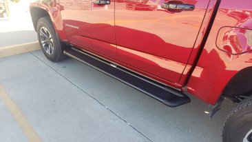 Westin Sure-Grip Running Boards - Black - 27-6135+27-2205 - 2015-2025 Chevrolet Colorado / GMC Canyon - Crew Cab
