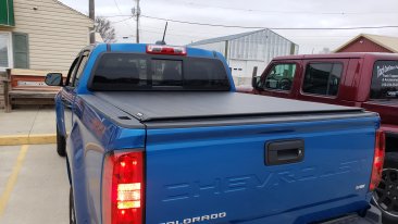 Truxedo Lo Pro - 549801 - 2015-2022 Chevrolet Colorado / GMC Canyon - 5 ft. Bed