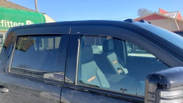 Auto Ventshade Low Profile Ventvisors - Matte - 774075 - 2019-2024 Chevrolet Silverado / GMC Sierra 1500 - Crew Cab (4 Piece) (Tape On)