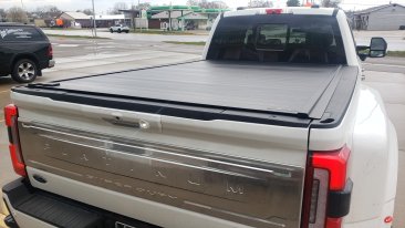 RetraxPro MX - 80384 - 2017-2025 Ford F-250/350 - 8 ft. Bed